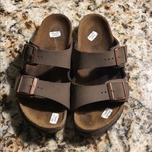 Brown Birkenstock’s size 34